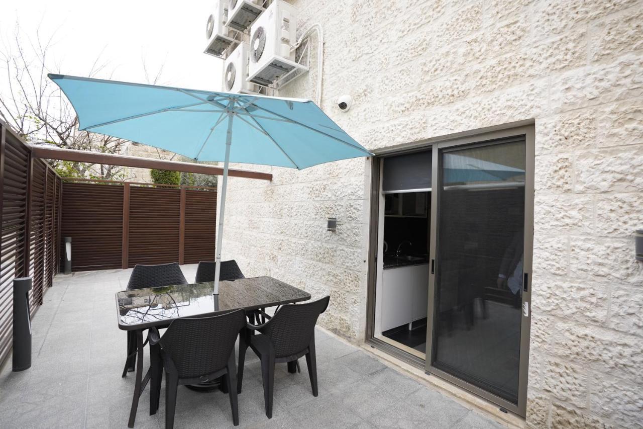 Naylover Hotel Suites Amman Ngoại thất bức ảnh