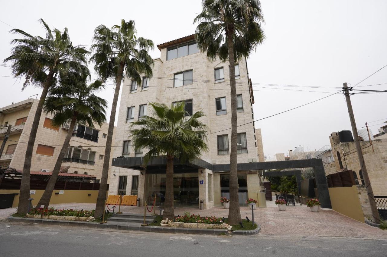 Naylover Hotel Suites Amman Ngoại thất bức ảnh