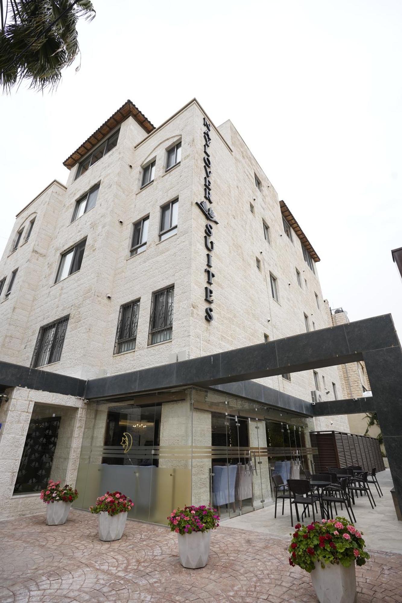 Naylover Hotel Suites Amman Ngoại thất bức ảnh