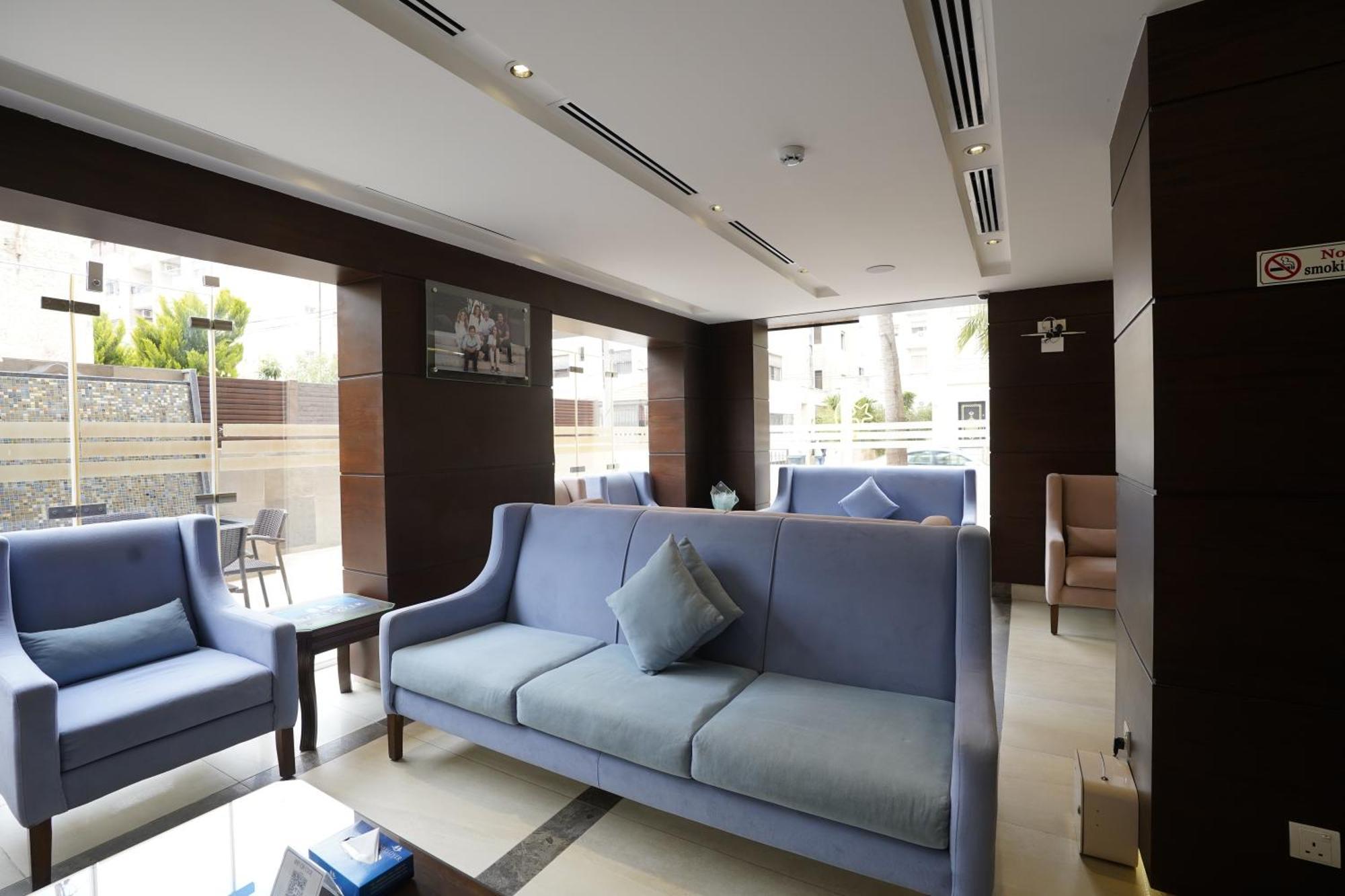 Naylover Hotel Suites Amman Ngoại thất bức ảnh