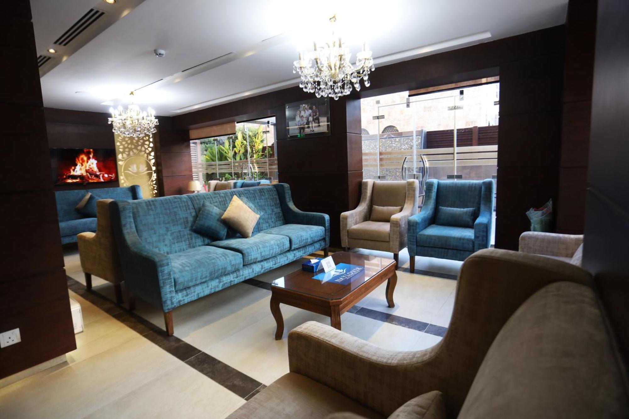 Naylover Hotel Suites Amman Ngoại thất bức ảnh